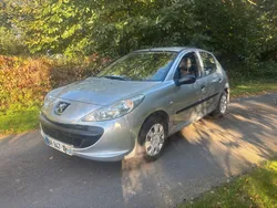 Peugeot 206+ 1.4 HDi 70ch FAP BLUE LION Trendy