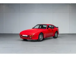 PORSCHE 944 S *Origine française / Faible kilométrage / Rouge Indien