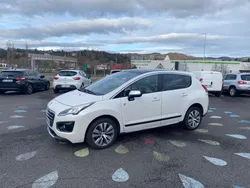 Peugeot 3008 phase II 1.2 Thp 130cv Crossway année 01/2016 133100 km garantie 12 mois