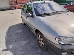 Renault Mégane 1.9 DTI 98 Cv