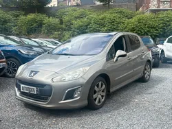 PEUGEOT 308 5 Portes 1.6 HDi 112 cv paiement en 4 Fois AUTO DOCK 76