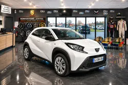 TOYOTA AYGO X Dynamic 72CV