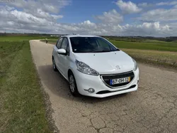 Peugeot 208 1.4hdi