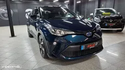 Toyota C-HR 1.8 Hybrid Square Collection