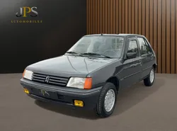 Magnifique Peugeot 205 SR 1.4/60ch