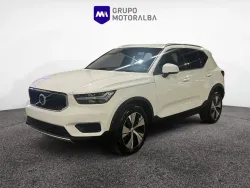 Volvo XC40 T3 Momentum Pro