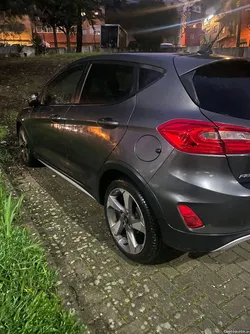 Ford Fiesta Active cx Automatica