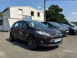 Ford Fiesta 1.6 TDCI 90 ch/ Révisé et Garantie