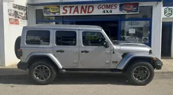 Jeep Wrangler Pick-Up Cabine Dupla