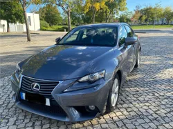 Lexus IS 300H