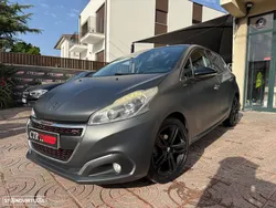 Peugeot 208 1.2 PureTech GT Line EAT6