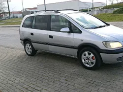 Opel Zafira motor 2.0 a gasóleo de 7 lugares