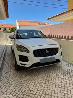 Jaguar E-Pace 2.0 i4D R-Dynamic AWD Aut.
