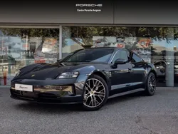 Porsche taycan 4S 598 ch avec batterie performance plus
