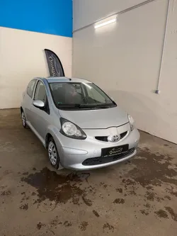 TOYOTA AYGO 1.0 VVTI Confort Multi Mode BVA 5P
