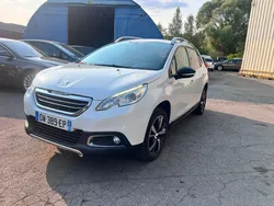 PEUGEOT 2008 1.2 THP 110ch SS BVM5 Urban Cross