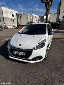 Peugeot 208 1.6 BlueHDi Access