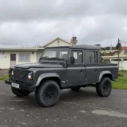 Land Rover Defender 110 TD5 Crew Cab