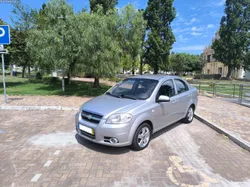 Chevrolet Aveo 1.4 Gasolina de 94 cavalos