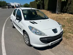 Peugeot 206+ 1.1i 60 ch CT OK DISTRIB OK