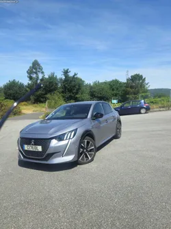 Peugeot e-208 gt-line