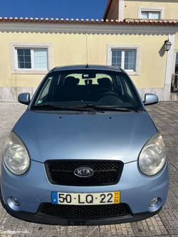 Kia Picanto 1.0L EX