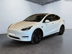 Tesla Model Y Standard RWD