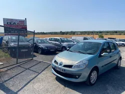 RENAULT Clio III 1.6 16v 110cv boite auto 172000km