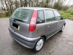 Fiat Punto Full extras. Pintura e embraiagem nova.