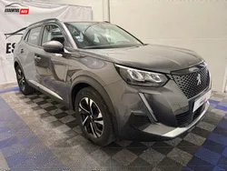 Peugeot 2008 II 1.2 Turbo S&S Allure 100ch CAMERA 360°/ ATTELAGE RETRACTABLE/ LIMITEUR & REGULATEUR