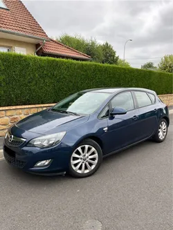 Opel Astra 1.7 CDTI 110ch finition 150 Jahr