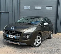 Peugeot 3008 2.0 hdi 150 -toit pano -gps