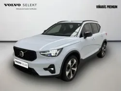 VOLVO XC40 B4 Plus Dark AWD Aut.