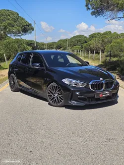 BMW 118 i Pack Desportivo M Auto