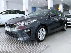 Kia Ceed 1.0 T-GDI Urban Cx.6V 120Cv