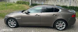 Jaguar XE 2.0 D Prestige Aut.
