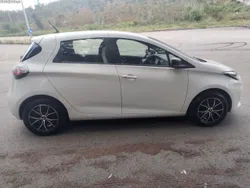 Renault Zoe Zen 52 C/ BATERIAS PROPRIAS - C/ GARANTIA - Carregador Domestico e Rápido