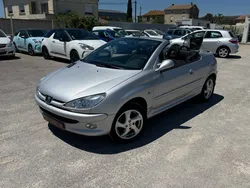 Peugeot 206 CC 1.6 ess 110 KIT DISTRI+PAE NEUF