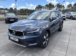 Volvo XC40 T2 Momentum Plus Gear