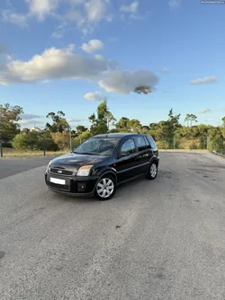 Ford Fusion 1.25  75cv gasolina