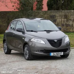 Lancia Ypsilon 1.2 Oro S&S