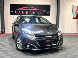 Peugeot 208 Signature BLUEHDI 100 CV / CARPLAY / RADAR DE RECUL / COURROIE DE DISTRIBUTION EFFECTUÉE