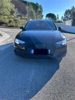 Audi A4  Avant quattro S tronic