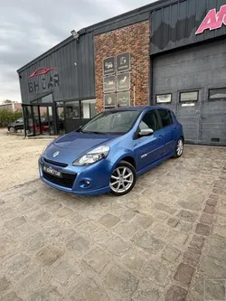 Renault Clio 1.6 130 GT