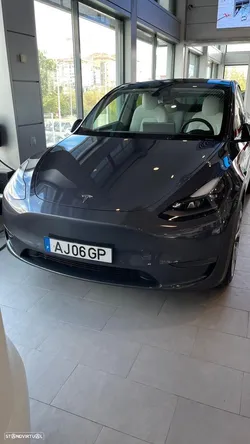Tesla Model Y Long Range Tração Integral