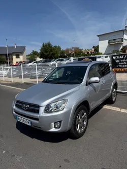 TOYOTA RAV4 2.2 D-4D 150 CH 4x4 – Révisé – Garantie nationale incluse