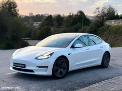 Tesla Model 3 Standard Range Plus RWD