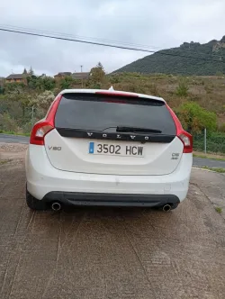 VOLVO V60 D5 Summum AWD Aut. 215