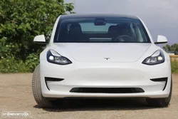 Tesla Model 3 Long Range RWD