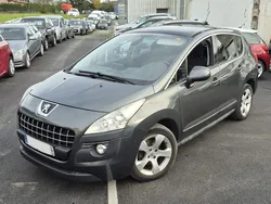 PEUGEOT 3008 Phase I 2.0L HDi 150cv Allure BVM6 2012
